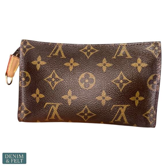 Louis Vuitton Pochette Accessoires Monogram Pouch Chain Strap France AR0848 - Picture 3 of 11